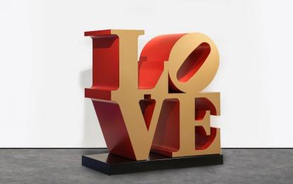 Robert Indiana, Love (Gold Faces - Red Sides), 2002